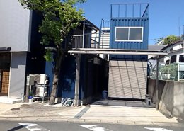 事務所兼倉庫型コンテナハウス2階建て