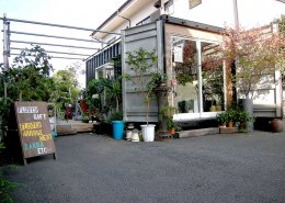 店舗型コンテナハウス お花屋さん