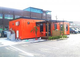 コンテナカフェ 外観