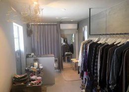 セレクトショップ färg（フェリ） 様 店舗型コンテナハウス　内観1