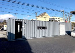 長野県上伊那郡箕輪町のタイヤショップ　正面