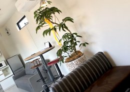 cafeのようなオシャレな空間の事務所型コンテナハウス カフェのように落ち着く空間