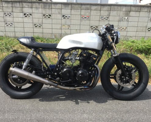 HONDA CB750F カフェスタイル 全景