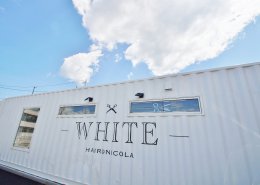 美容室コンテナハウスWHITE 店舗メイン正面2